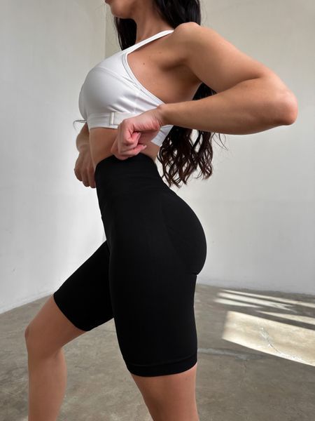 Велосипедки женские бесшовные LibertY с push-up - черные XS01 фото